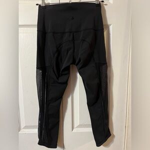 Lululemon Wunder Train Mesh Cropped Leggings. Size 4